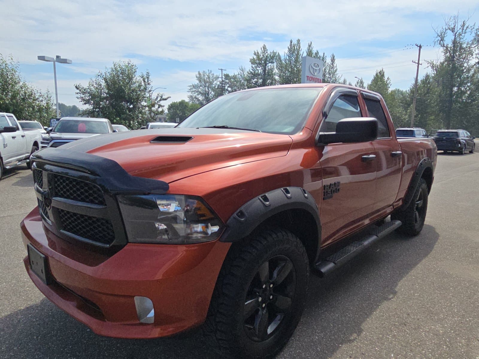 Ram 1500 Classic 2023 — photo 2