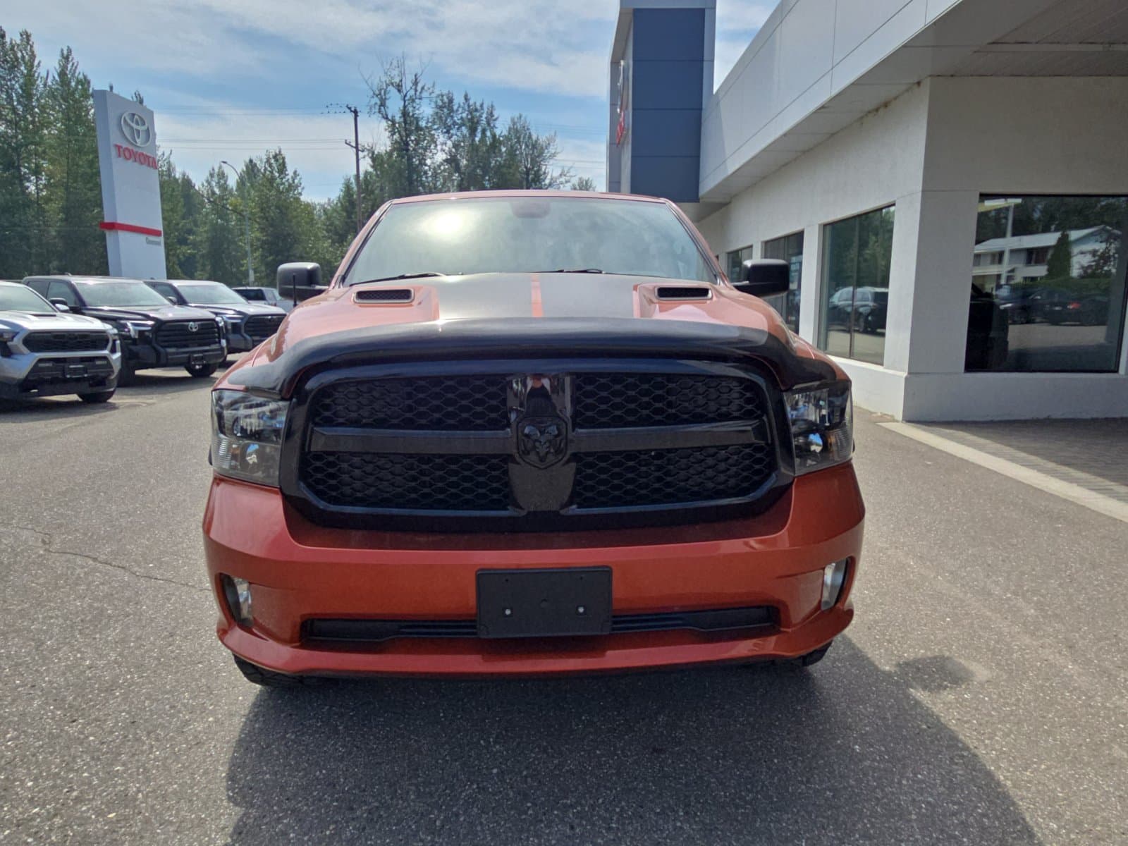 Ram 1500 Classic 2023 — photo 9