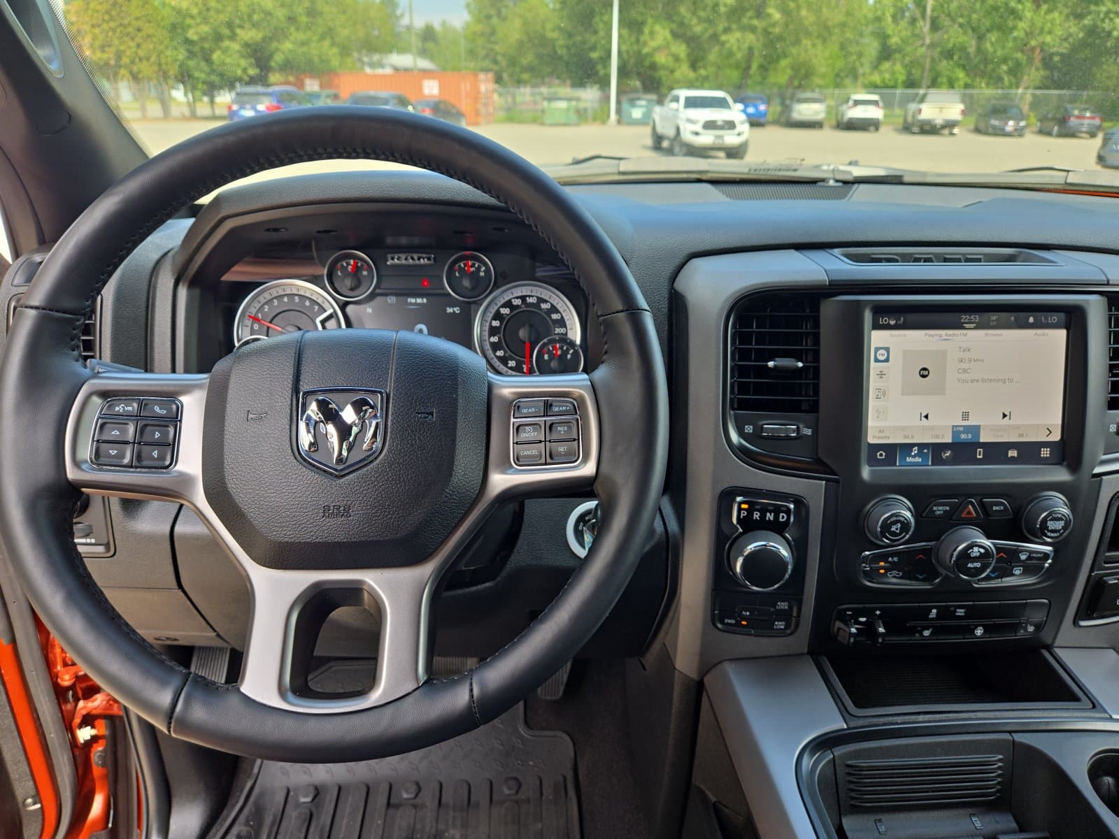Ram 1500 Classic 2023 — photo 20