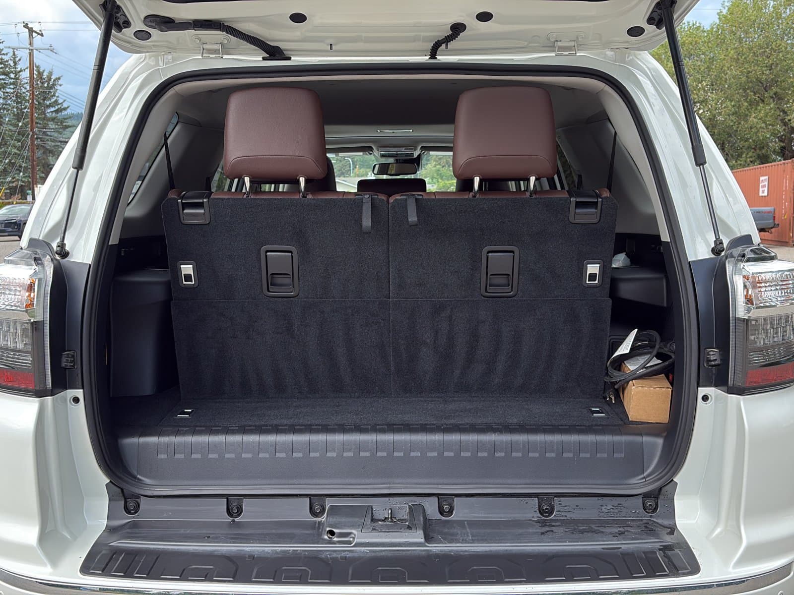 Toyota 4Runner 2023 — photo 7