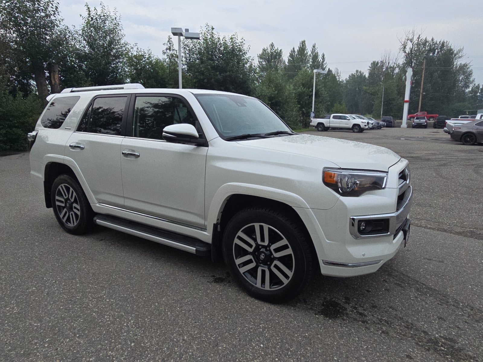 Toyota 4Runner 2023 — photo 13