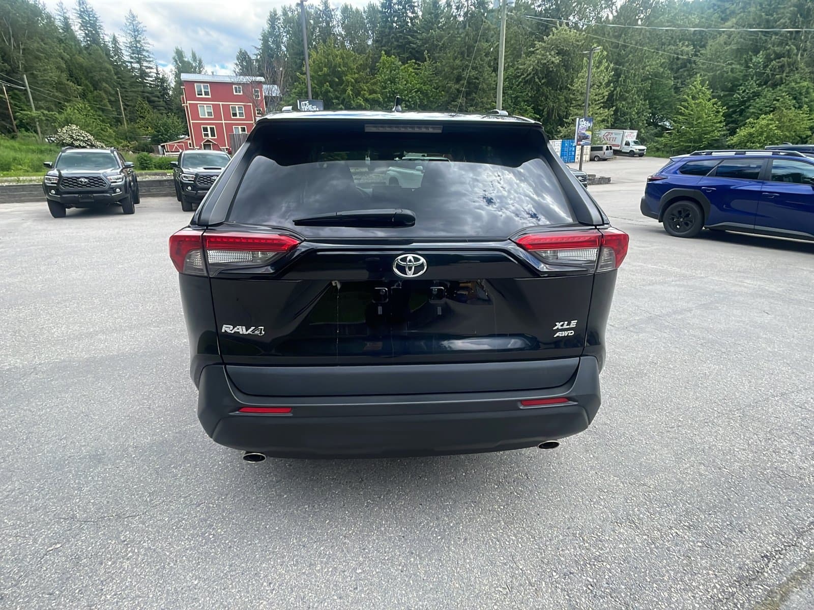 Toyota RAV4 2022 — photo 5