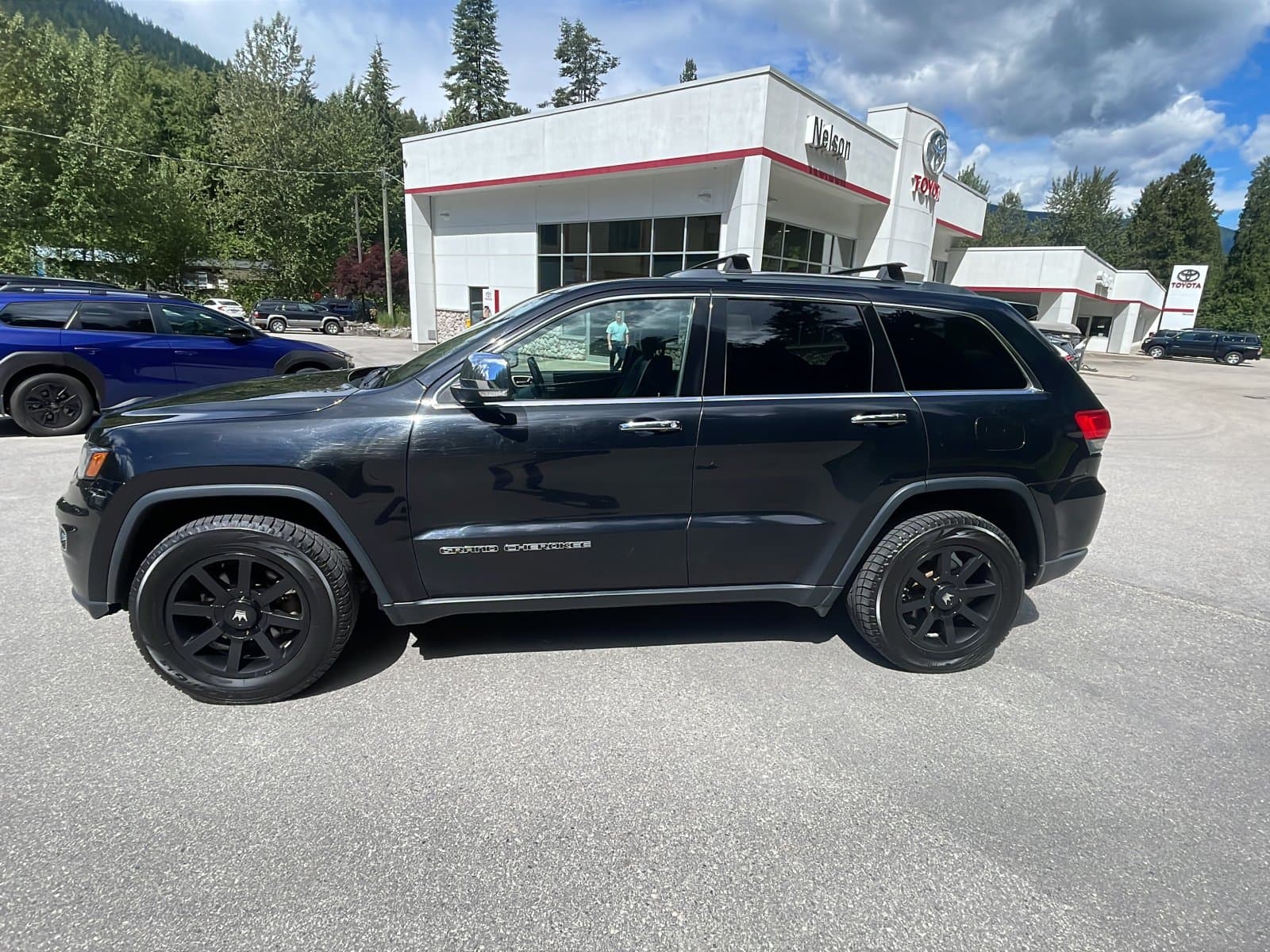 Jeep Grand Cherokee 2017 — photo 3