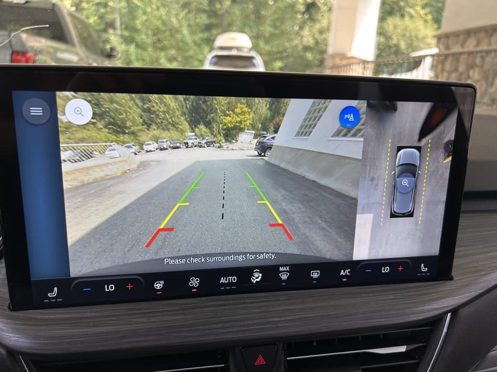 Ford Escape 2024 — photo 16
