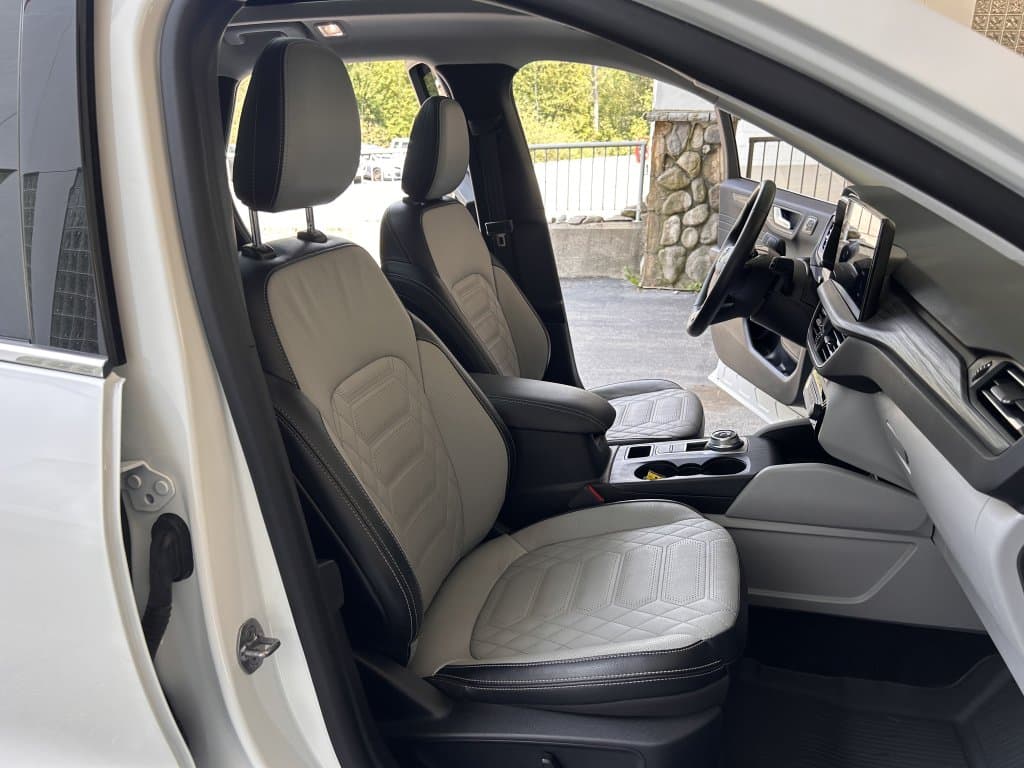 Ford Escape 2024 — photo 23