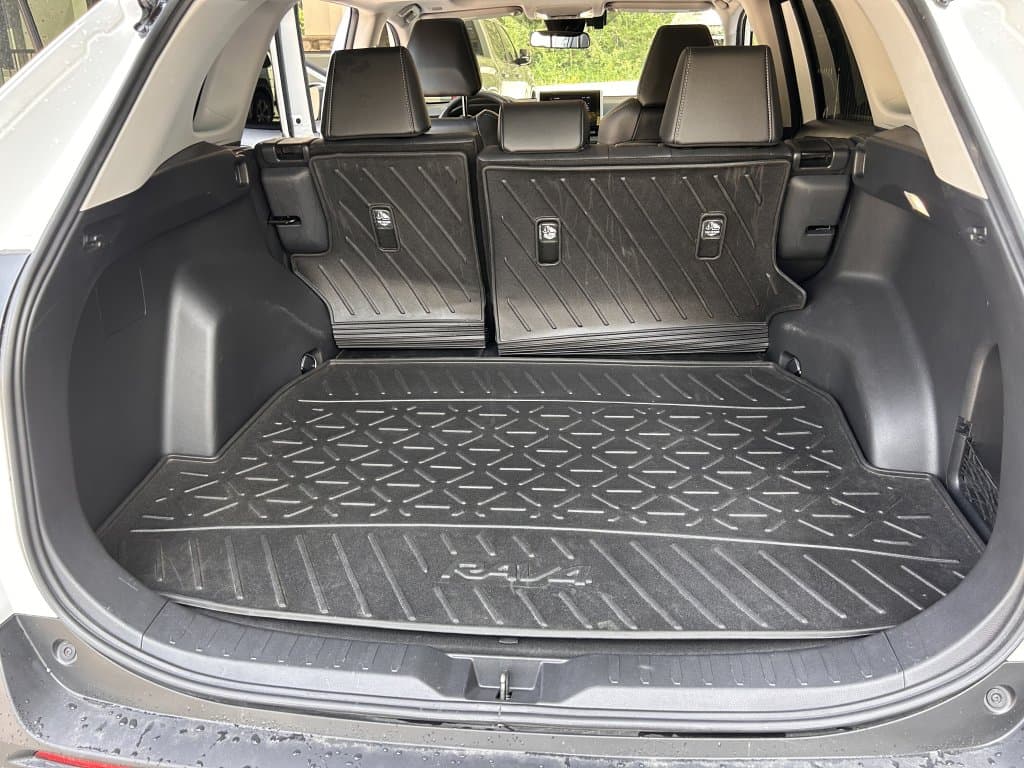 Toyota RAV4 2025 — photo 22