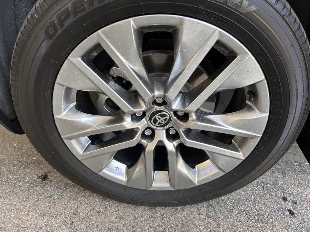 Toyota RAV4 2025 — photo 26