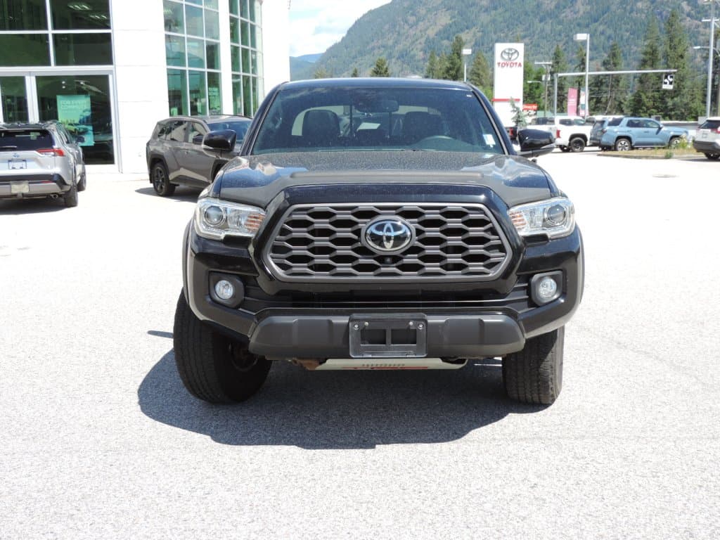Toyota Tacoma 2020 — photo 3