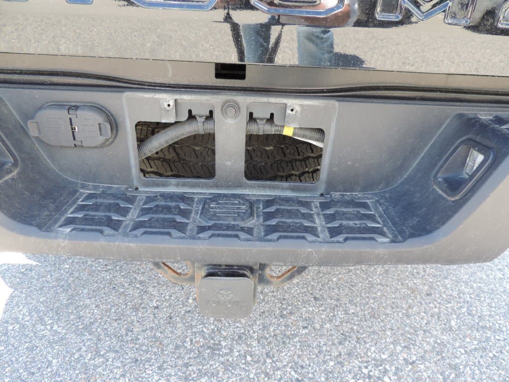 Toyota Tacoma 2020 — photo 9