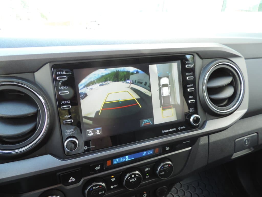 Toyota Tacoma 2020 — photo 17