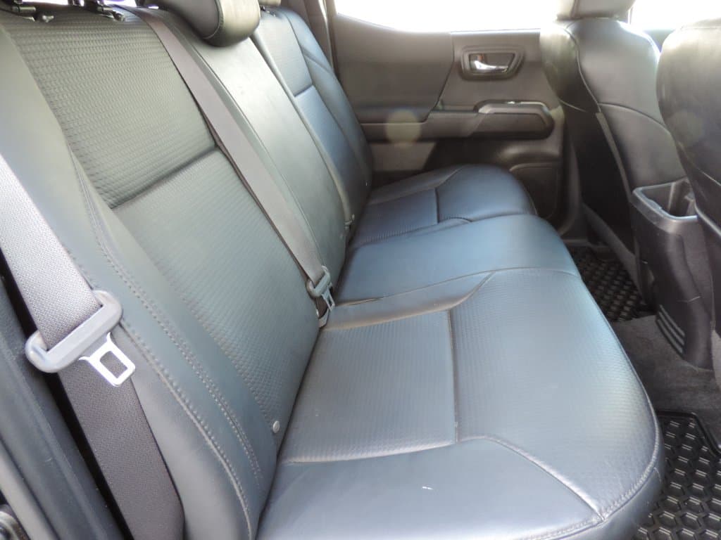 Toyota Tacoma 2020 — photo 23