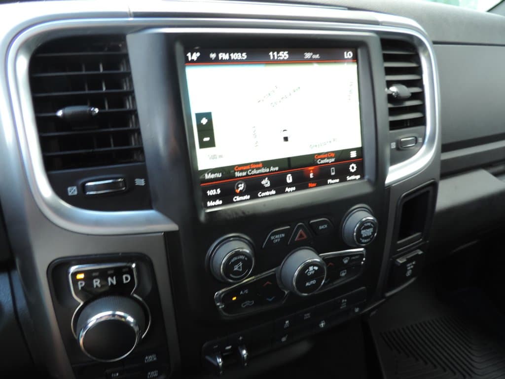 Ram 1500 Classic 2021 — photo 19