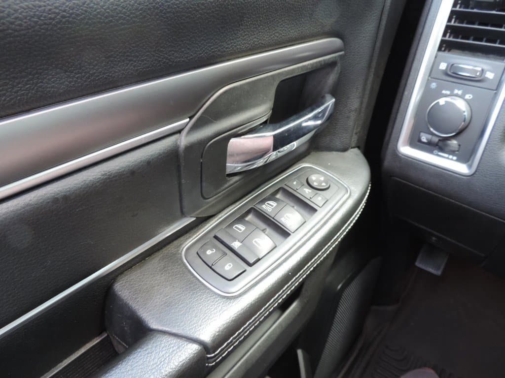 Ram 1500 Classic 2021 — photo 21