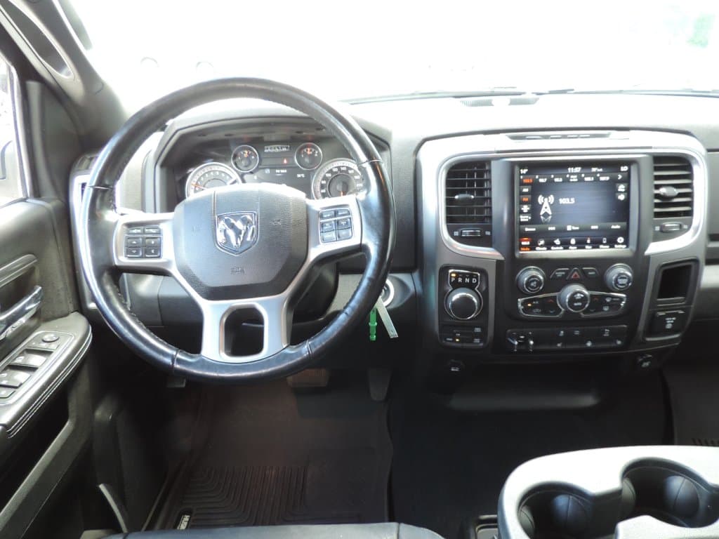 Ram 1500 Classic 2021 — photo 15