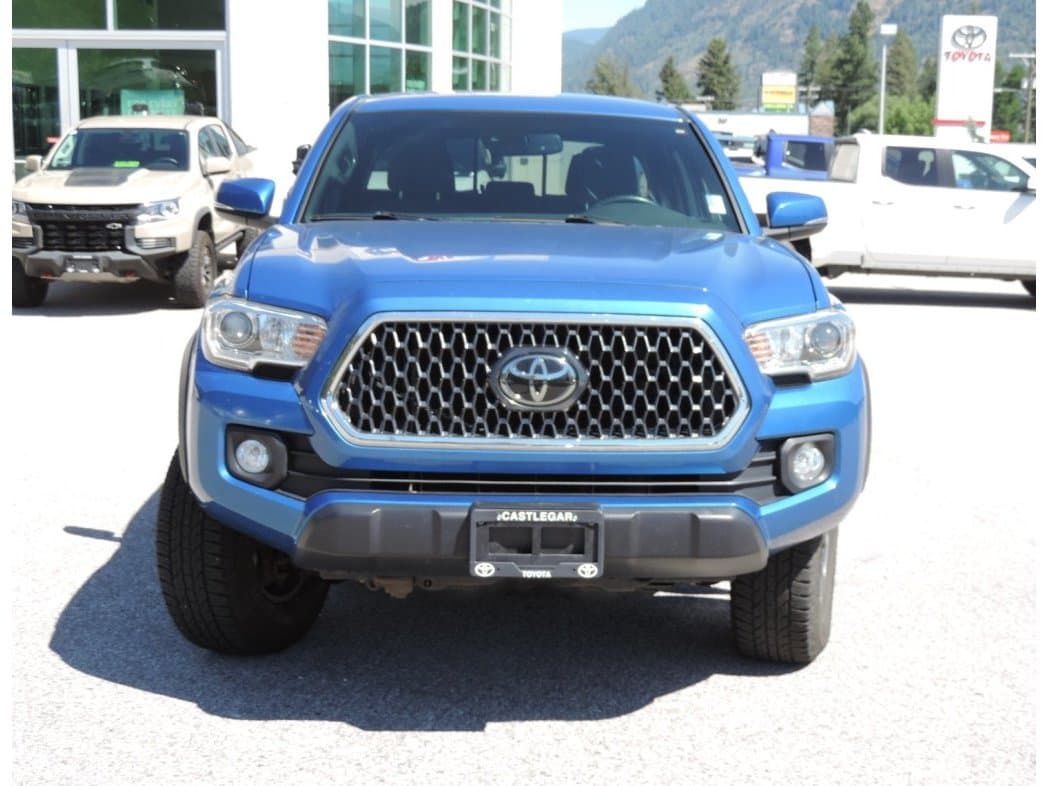 Toyota Tacoma 2018 — photo 4