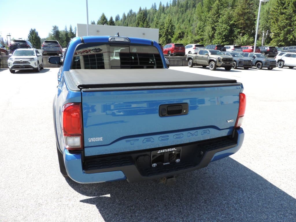 Toyota Tacoma 2018 — photo 6