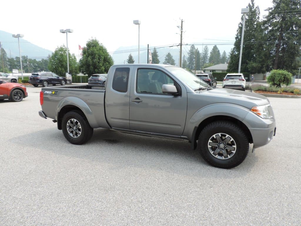 Nissan Frontier 2017 — photo 5