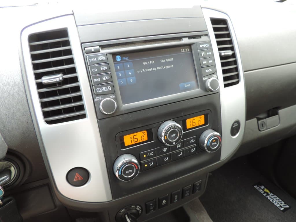 Nissan Frontier 2017 — photo 14