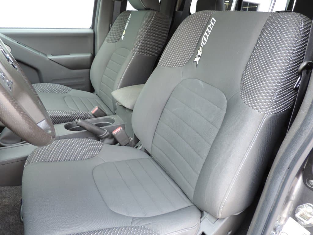 Nissan Frontier 2017 — photo 11