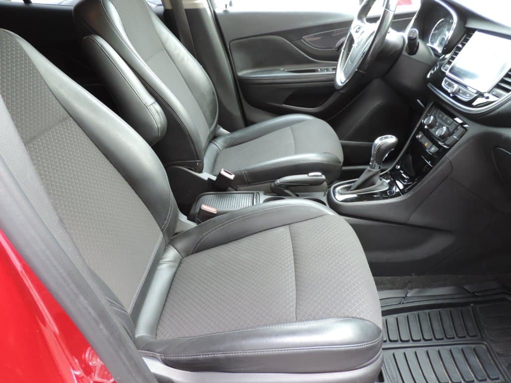 Buick Encore 2019 — photo 18