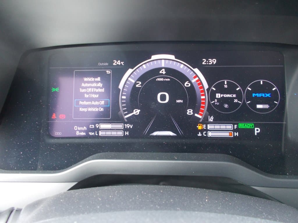 Toyota Tundra 2025 — photo 13