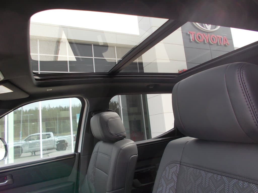 Toyota Tundra 2025 — photo 27