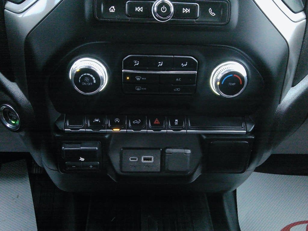 GMC Sierra 1500 2024 — photo 16