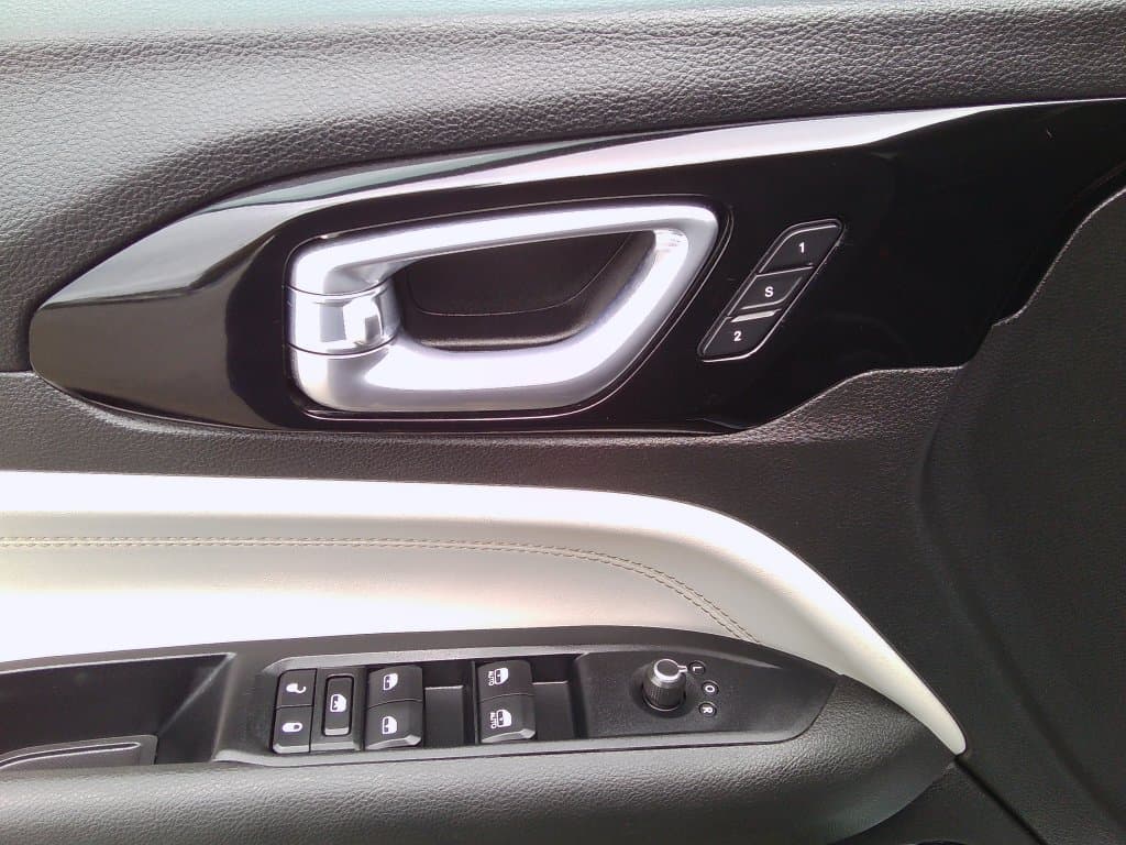 Jeep Compass 2022 — photo 11