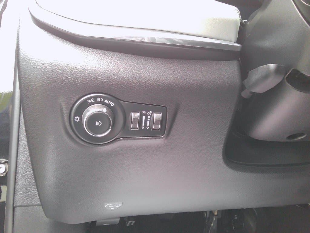 Jeep Compass 2022 — photo 12