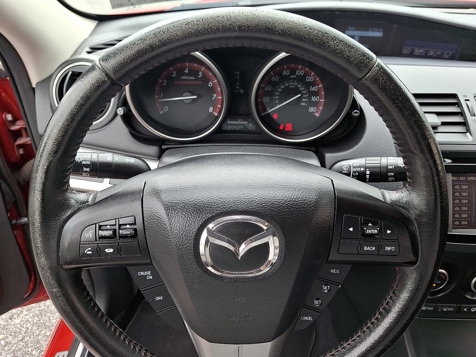 Mazda Mazda3 2013 — photo 39