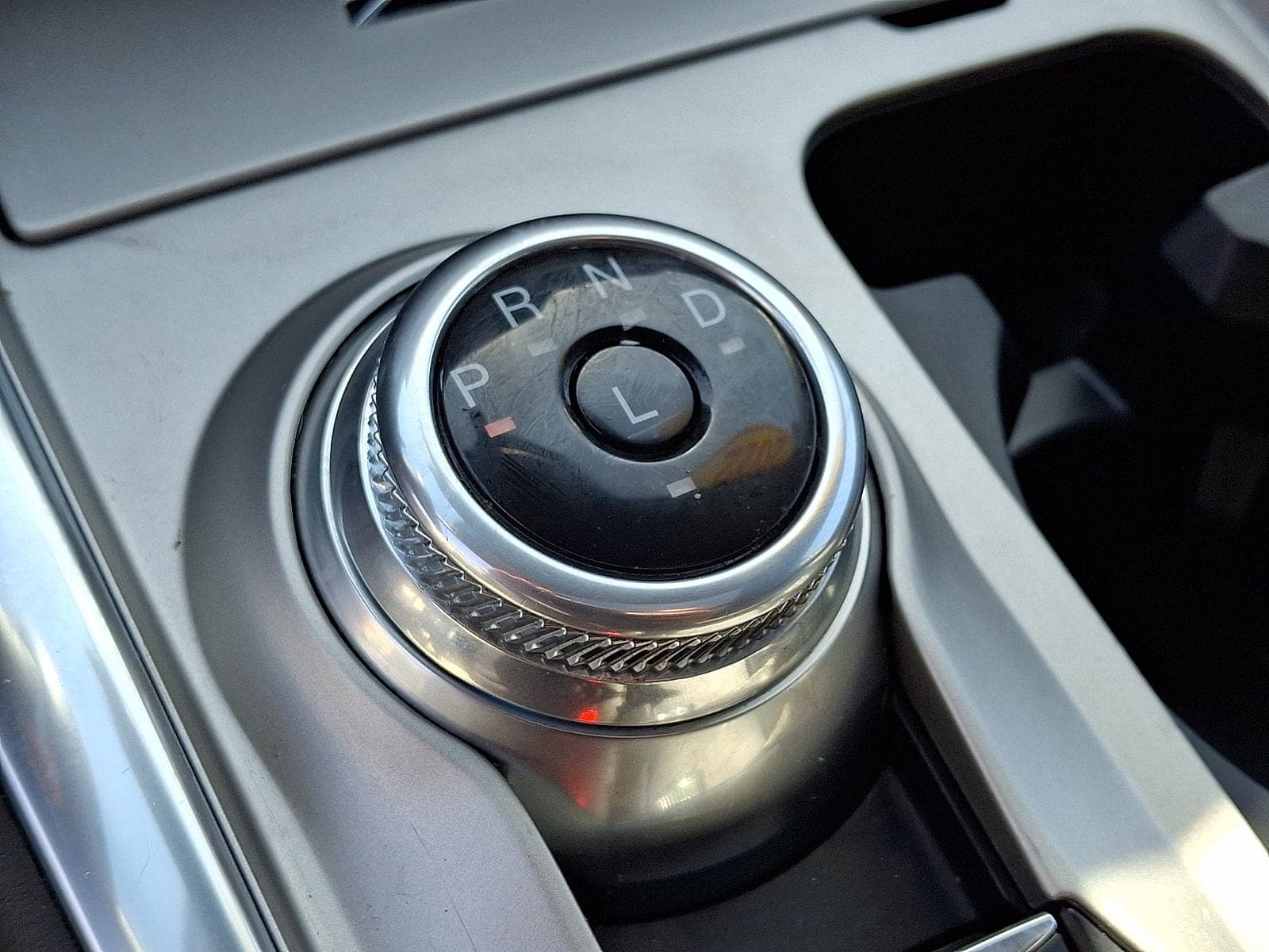 Ford Explorer 2022 — photo 37