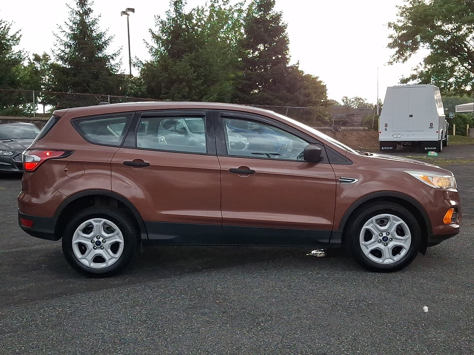 Ford Escape 2017 — photo 11