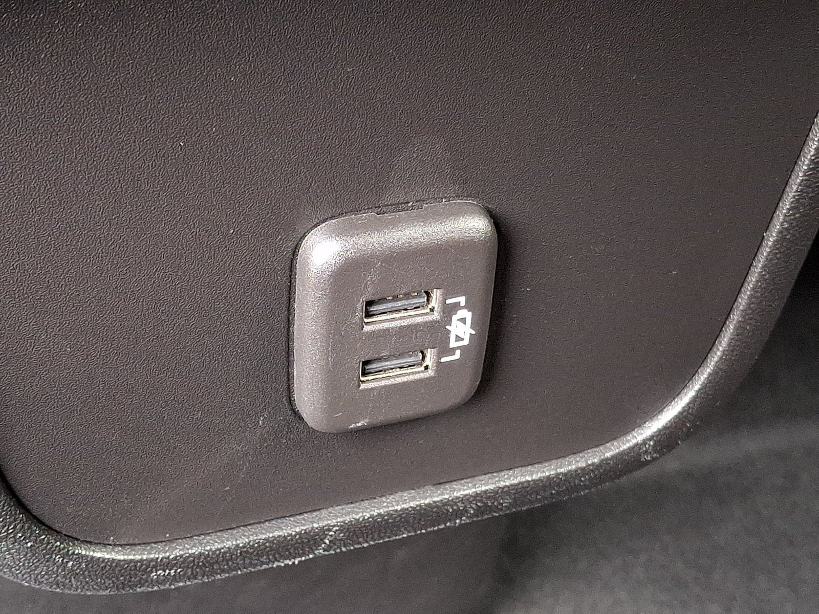 Chevrolet Equinox 2019 — photo 25