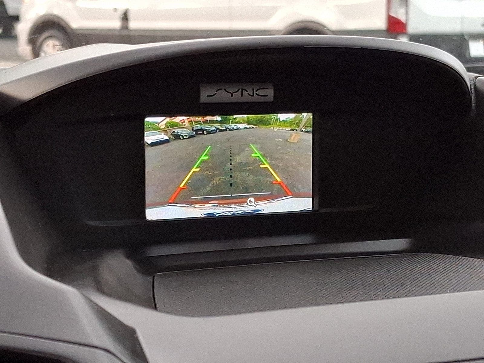 Ford Escape 2017 — photo 39