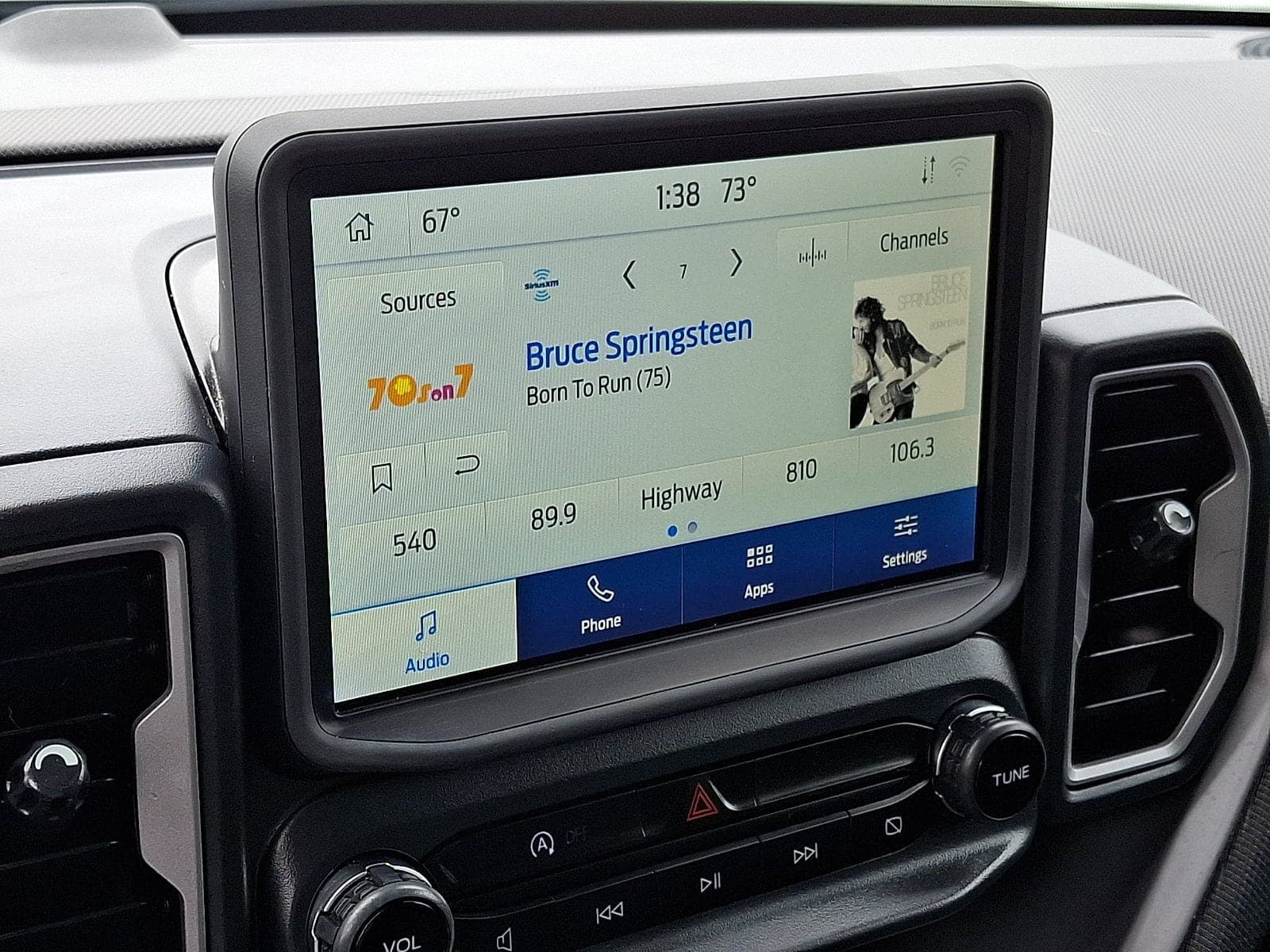 Ford Bronco Sport 2023 — photo 37