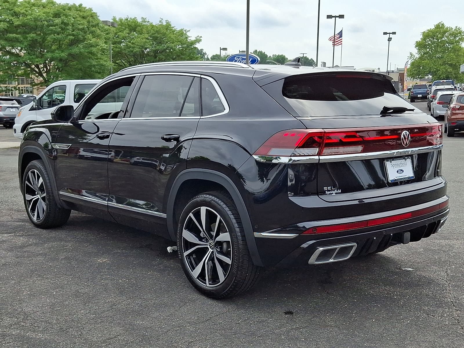 Volkswagen Atlas Cross Sport 2025 — photo 8