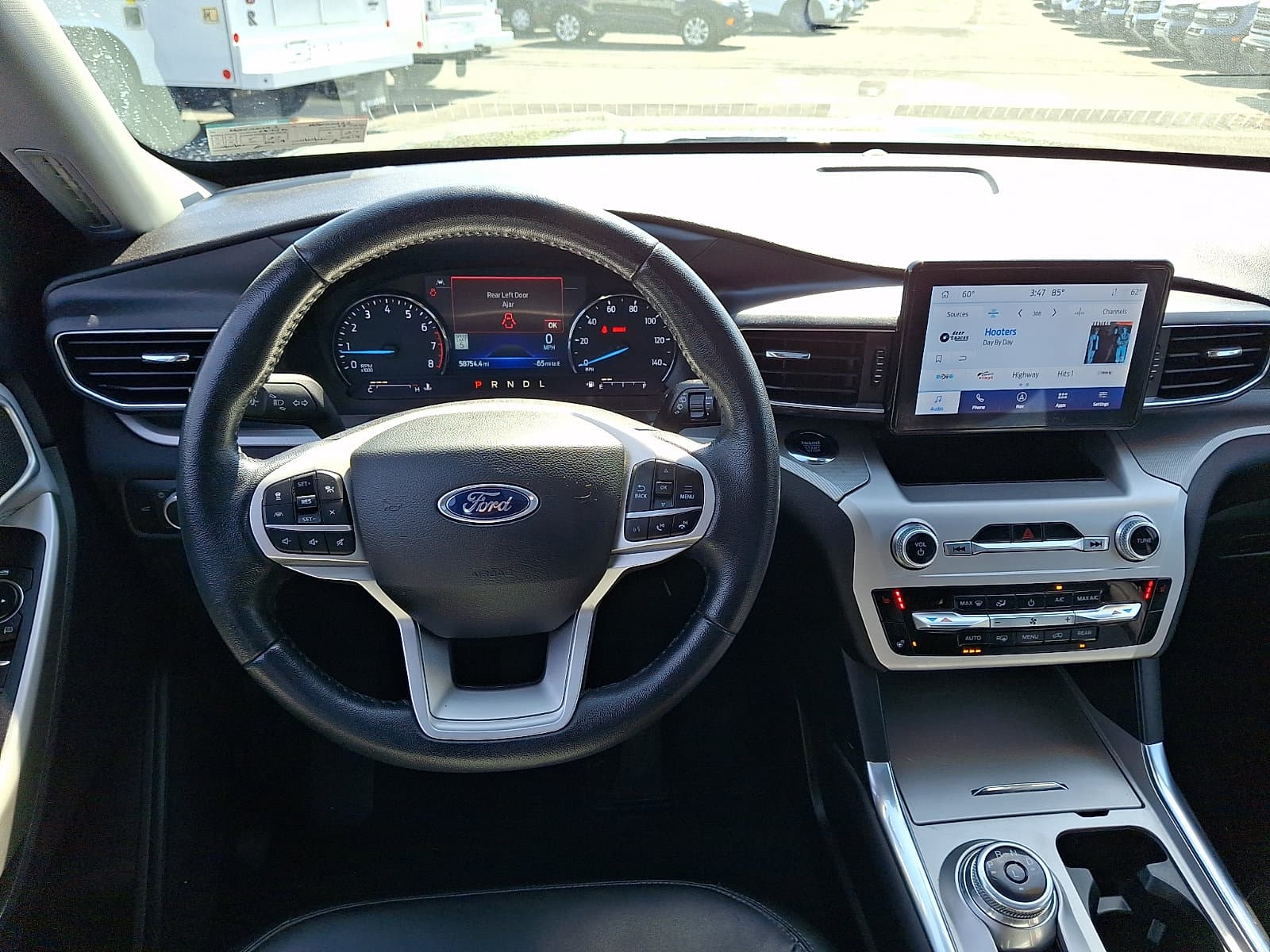 Ford Explorer 2022 — photo 29