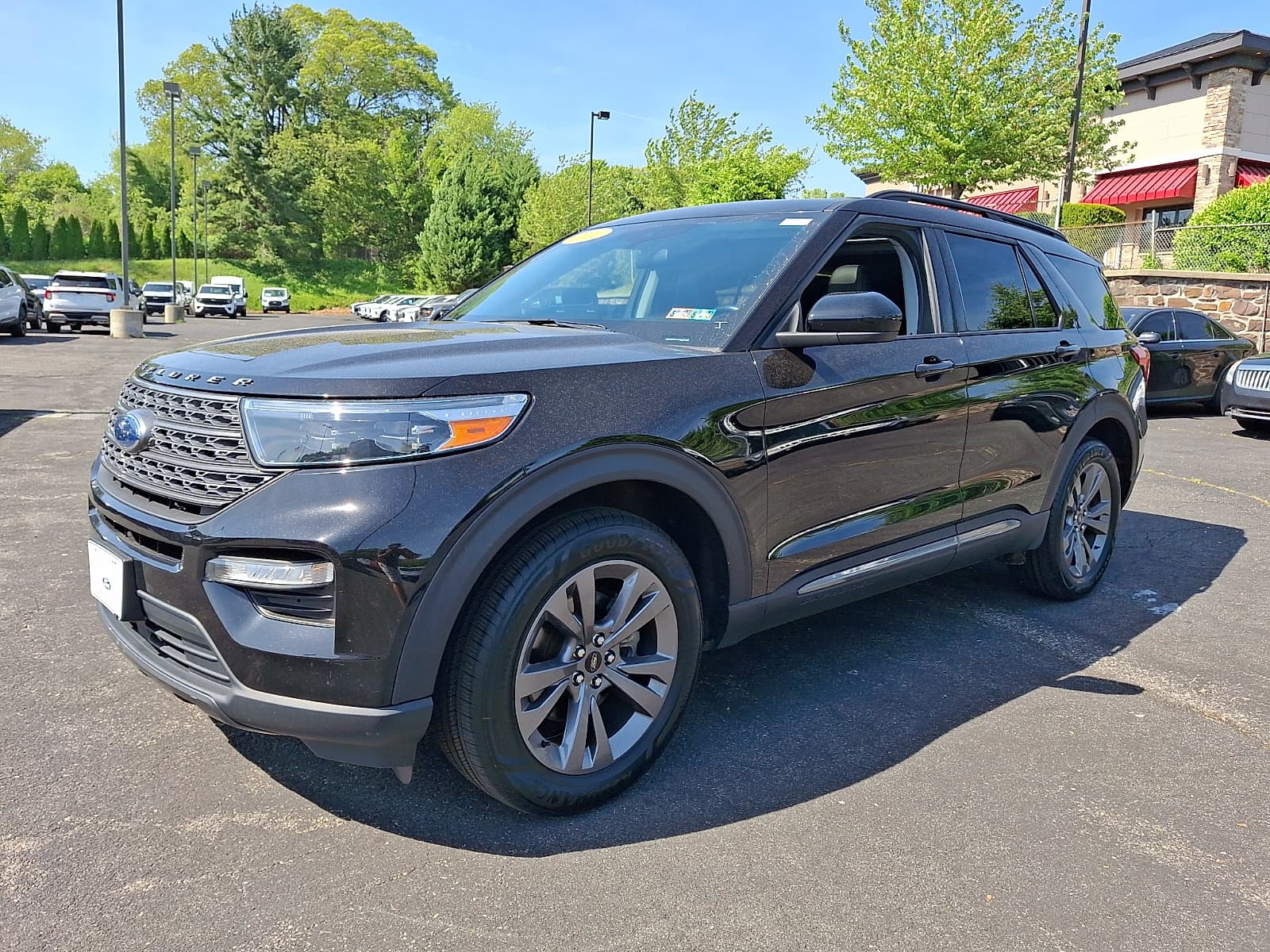 Ford Explorer 2022 — photo 7