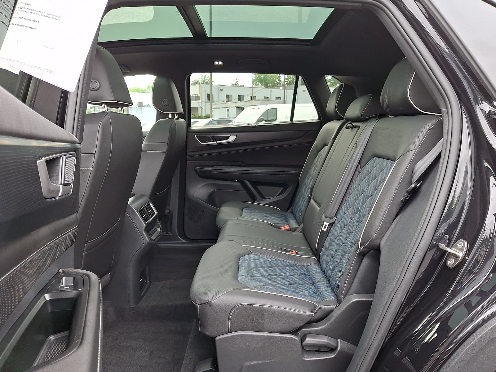 Volkswagen Atlas Cross Sport 2025 — photo 23