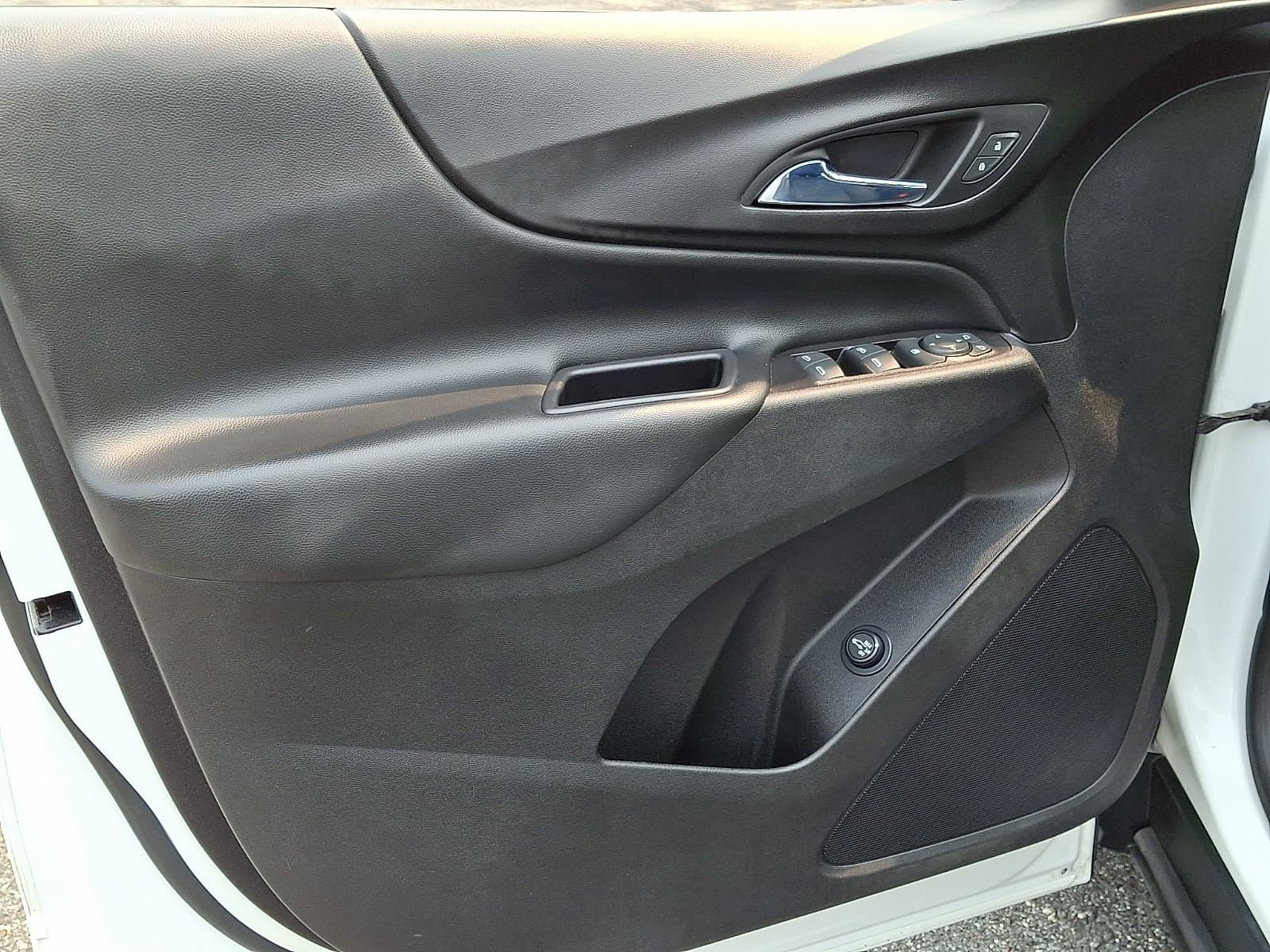 Chevrolet Equinox 2019 — photo 29