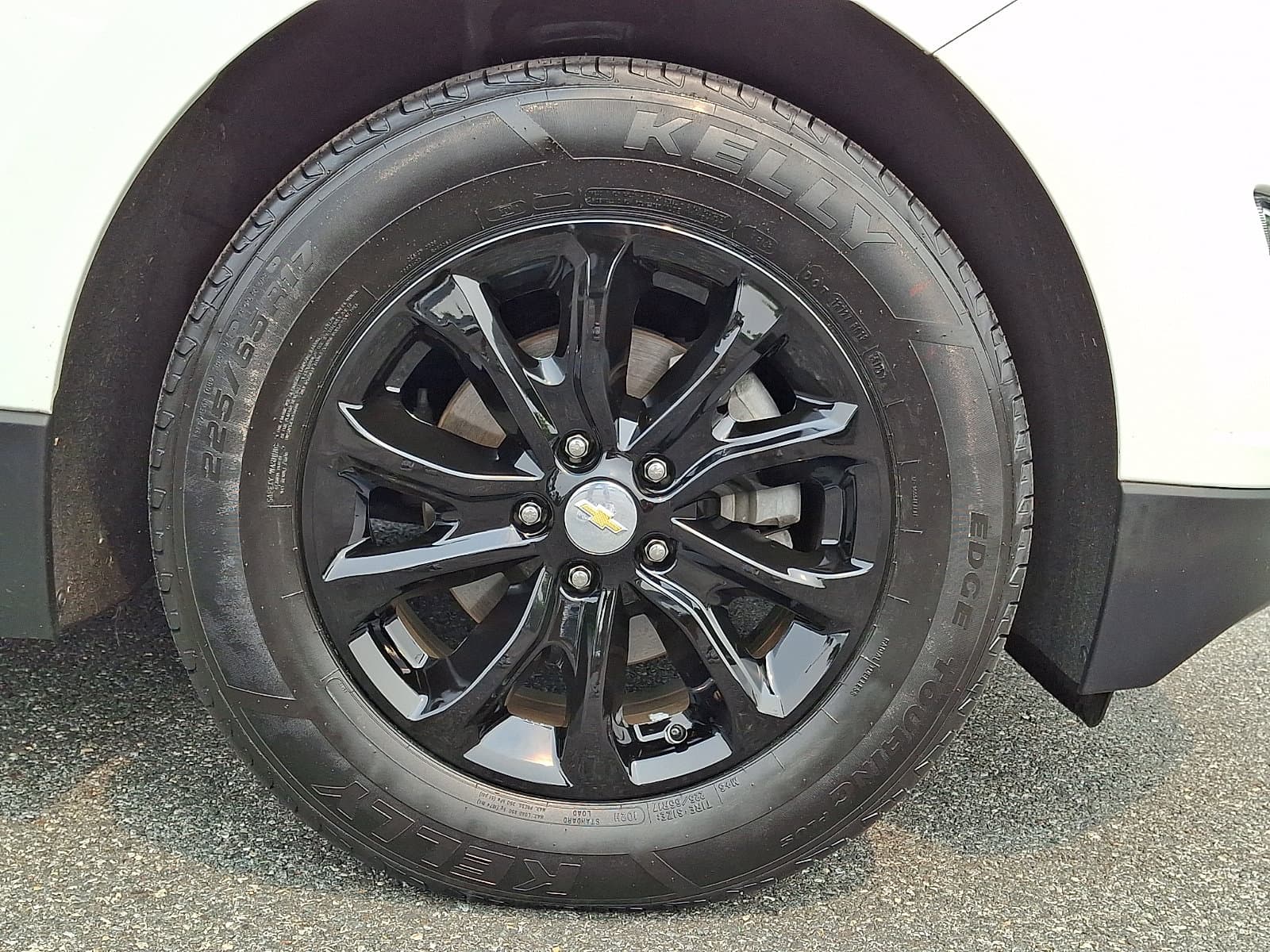 Chevrolet Equinox 2019 — photo 19