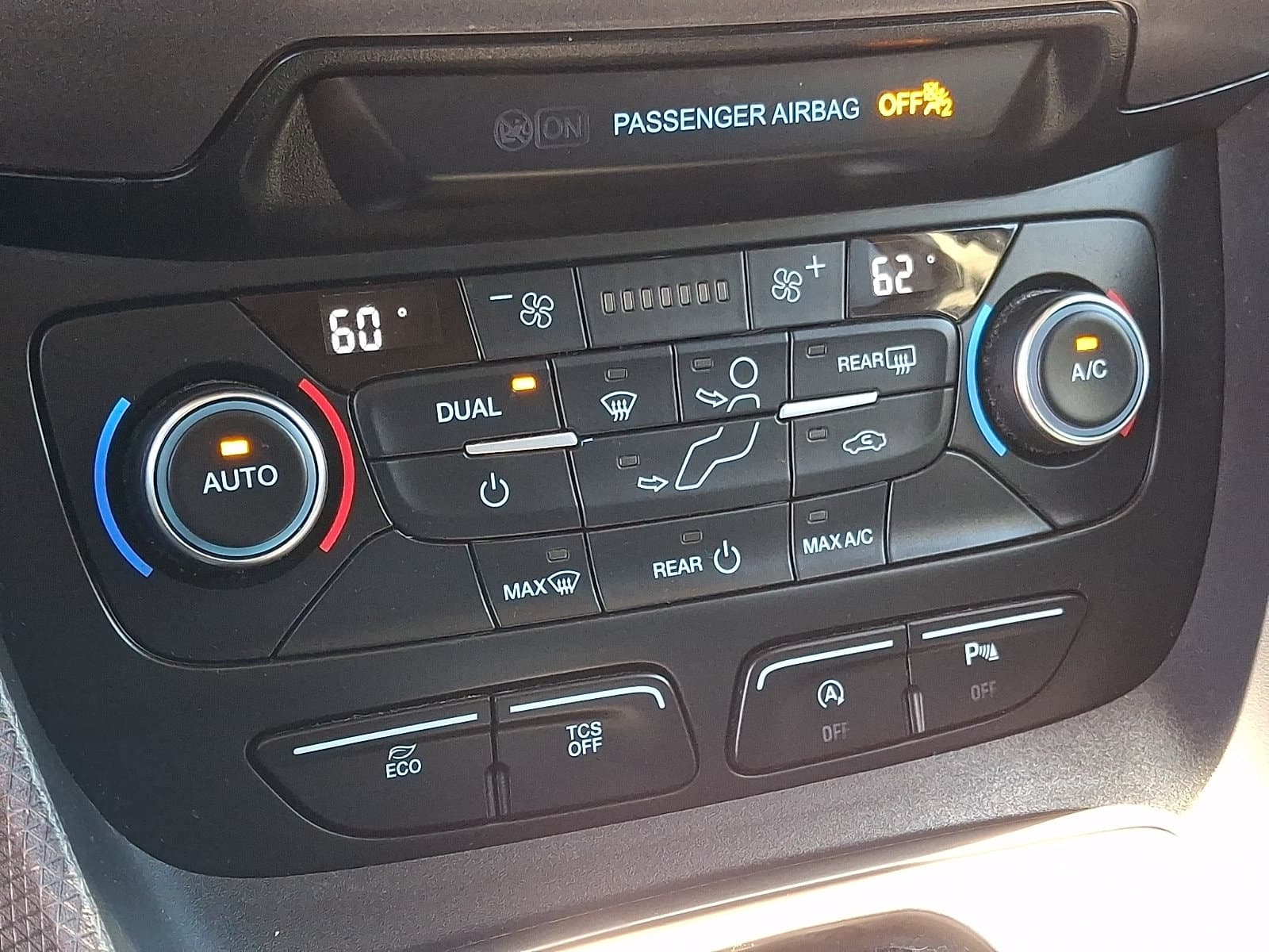 Ford Transit Connect 2021 — photo 37
