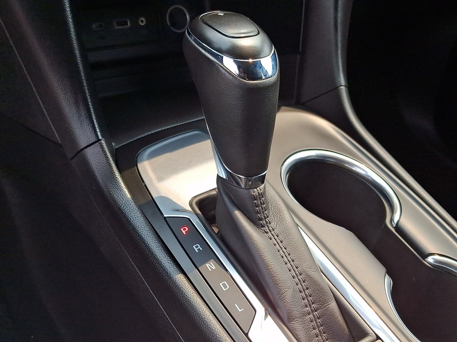 Chevrolet Equinox 2019 — photo 33