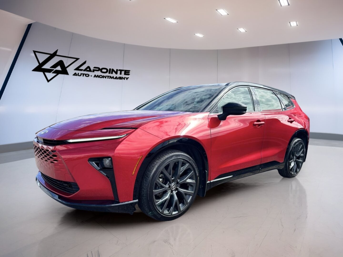 Toyota Crown Signia 2025 à vendre à Montmagny