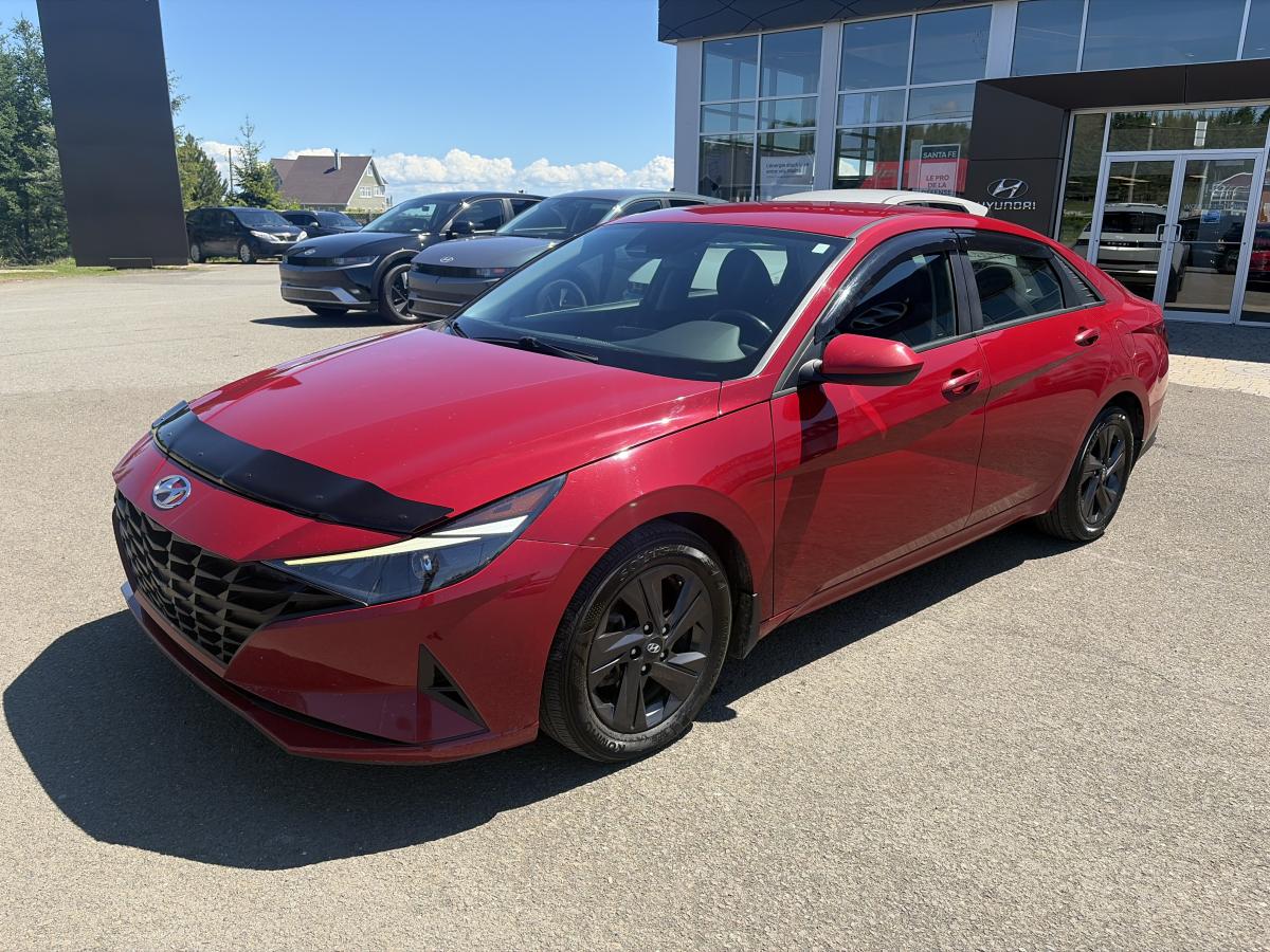 Hyundai Elantra 2022 à vendre à New Richmond