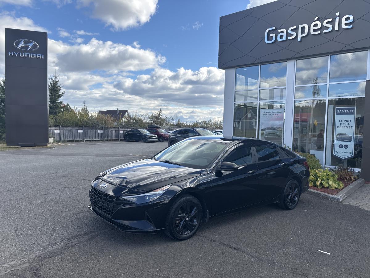 Hyundai Elantra 2022 à vendre à New Richmond