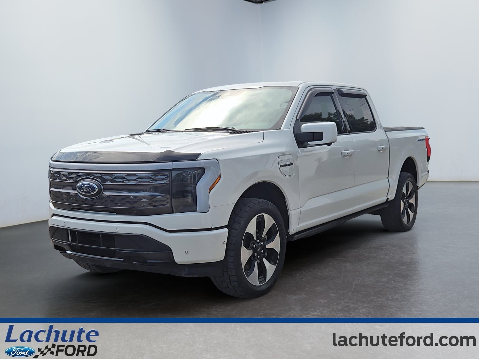 Ford F-150 Lightning 2023 à vendre à Lachute