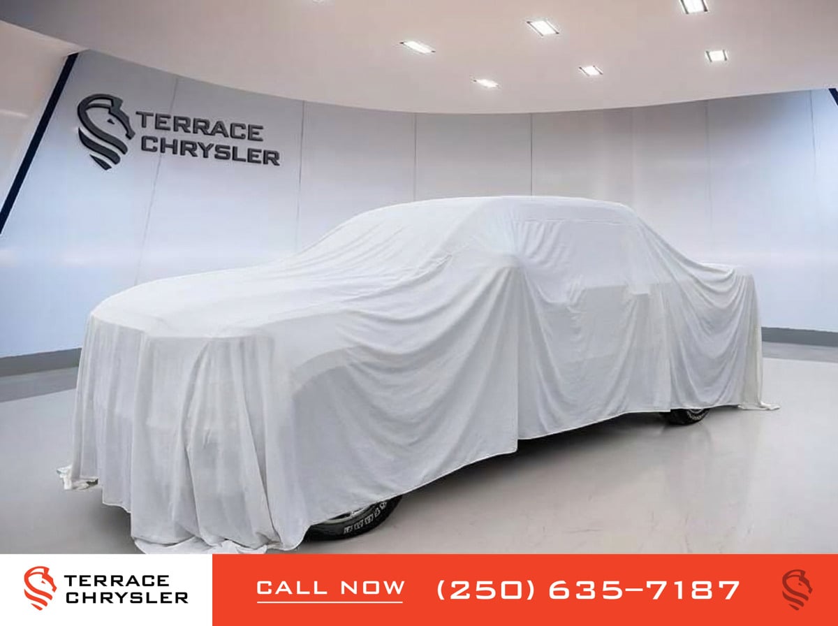 Chevrolet Silverado 1500 Crew Cab Standard Box 4-Wheel Drive High Country 2021 Silver à vendre à Terrace