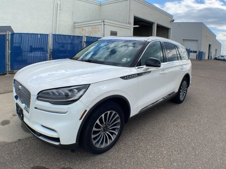 Lincoln Aviator 2022 Pristine White Tri-Coat à vendre à Medicine Hat