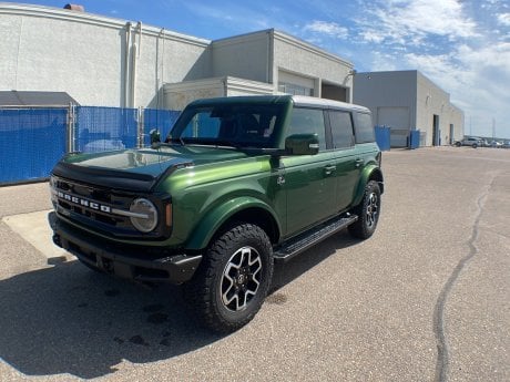 Ford Bronco 2022 Eruption Green Metallic à vendre à Medicine Hat